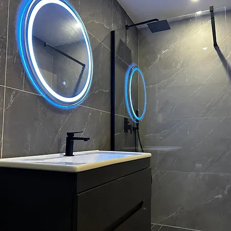 Modern & Comfortable In Msida Apartment